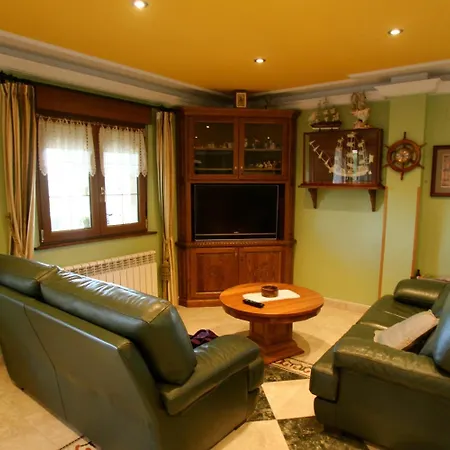 Guest house El Iso 3*