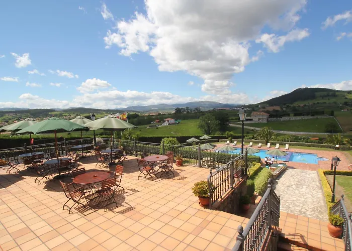 波萨达埃尔索酒店 3* 科维达