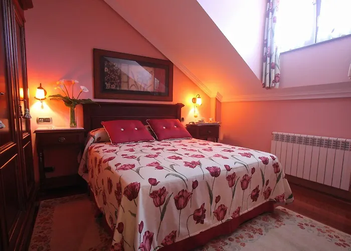 波萨达埃尔索酒店 3*