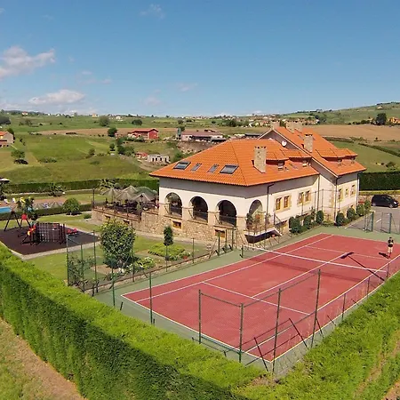 El Iso בית הארחה 3*